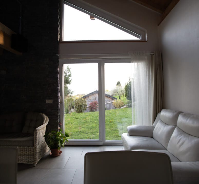 sklopno-posuvne-dvere-drevene-hks-01